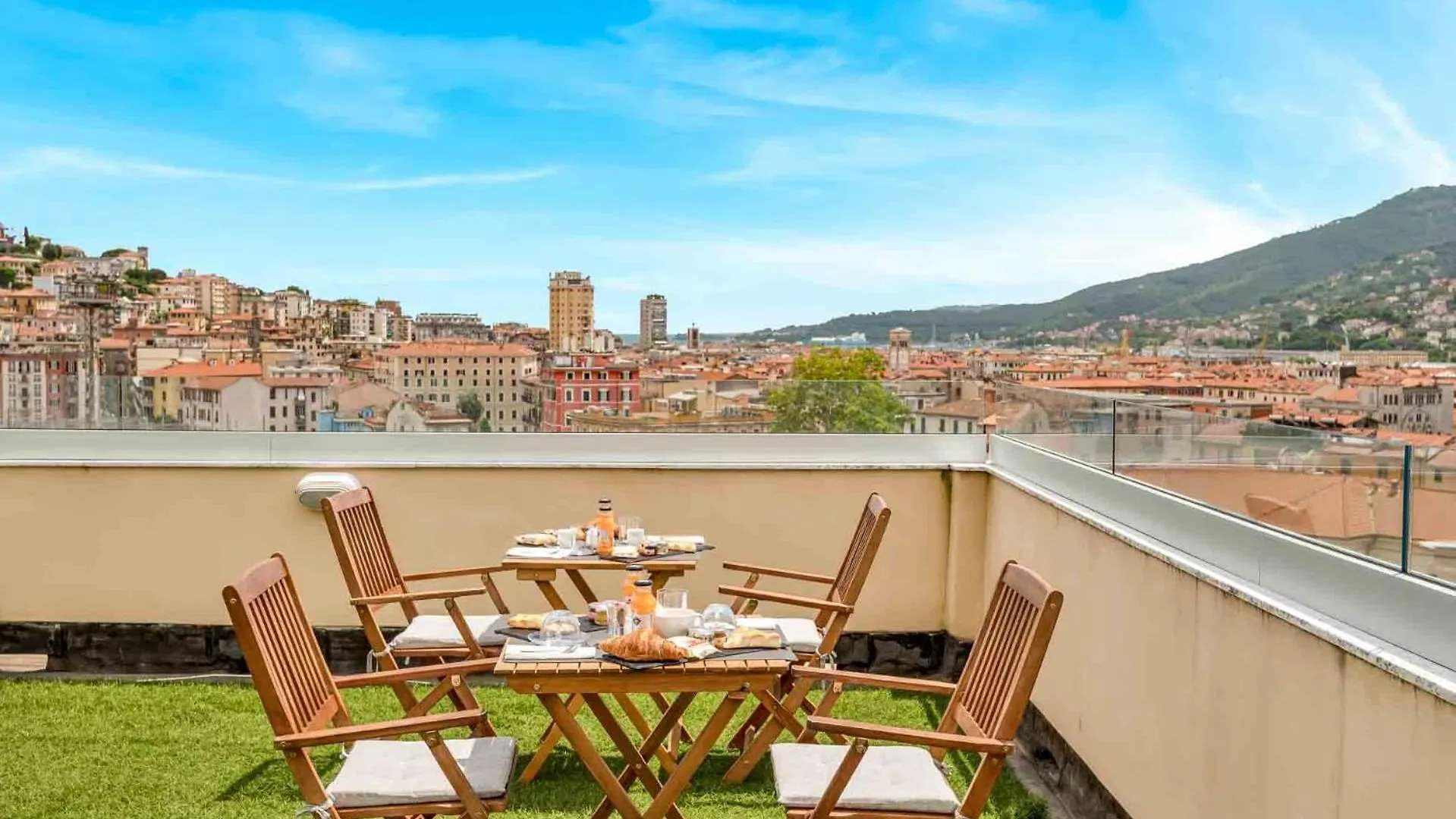 Italian House Cinque Terre, Terre Marine Bed & Breakfast La Spezia 0*,  Italy